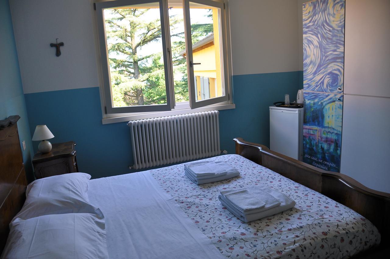 Ostello Residenza Molinatto Oggiono Exteriör bild